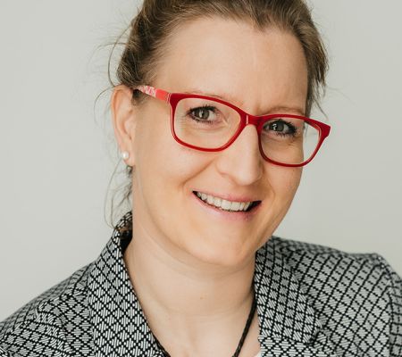 Sandra-Listing